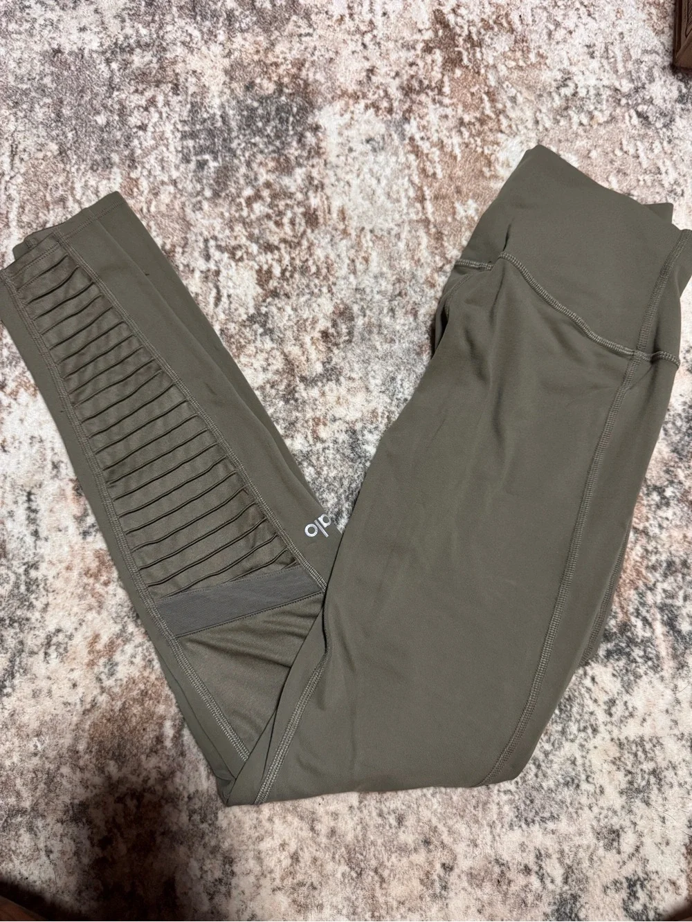 ALO Yoga Olive Leggings with Mesh Paneling